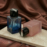 Flacon de parfum en verre personnalisé de 100 ml, design moderne et luxueux, avec pompe, qualité supérieure, vente en gros