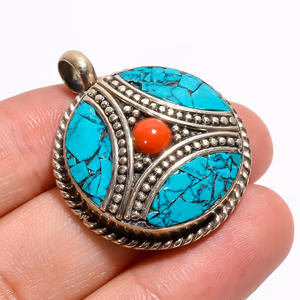 Colgante de lapislázuli de Coral turquesa Natural, joyería tibetana, joyería italiana - Product Image 1