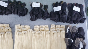 100% Vietnamese Virgin Human Hair Extensions Double Drawn Weft Full Cuticles Straight and Wave Styles - Product Image 4