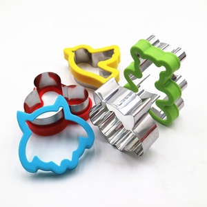 <span class=keywords><strong>Emporte</strong></span>-pièce en métal avec motifs d'animaux de dessin animé pour enfants, moule à pain sandwich, tampon à biscuits, outils de cuisson - Product Image 5