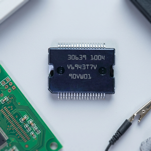 NUEVO Chip de Potencia Automotriz 30639, Chip Integrado para Computadora de Motor Electrónica, Circuito Integrado para Automóvil - Product Image 1