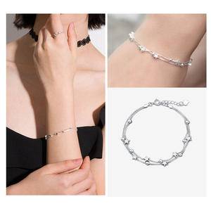 महिलाओं और लड़कियों के लिए ब्रेसलेट के लिए समायोज्य सरल स्टार चांदी आकर्षण - Product Image 2