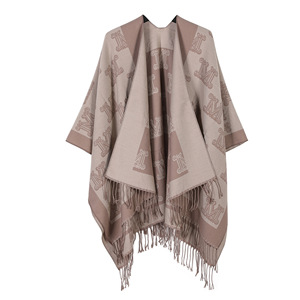 Nouveau femmes hiver Double face respirant Polyester Long épaissi extérieur chaud châle <span class=keywords><strong>Cape</strong></span> haut de gamme en gros - Product Image 4