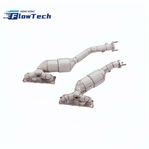 Colector de escape de acero inoxidable T304 con convertidor integrado y protector térmico para BMW 523i E60 E61 N52 3.0L - Product Image 1