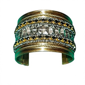 Brazaletes de Latón Plateado Vintage de Alta Calidad, Hechos a Mano, con Alambre Trenzado, Directamente del Fabricante en India - Product Image 2