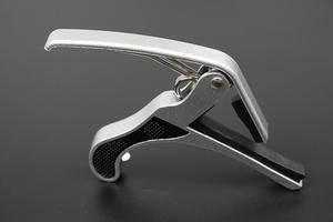 <span class=keywords><strong>Capotraste</strong></span> de Guitarra Clásica al por Mayor de Paisen, Clip para Afinador de Guitarra, Capo de Ukelele, Capo de Guitarra de Color Personalizado para Guitarras Acústicas - Product Image 6