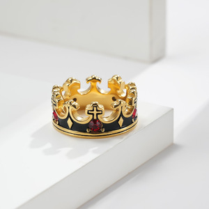 Anillo de acero de titanio estilo gótico con corona de rubí romana retro de Yunnique para hombre y mujer, joyería moderna de acero inoxidable estilo punk. - Product Image 2