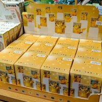Ensemble de figurines de personnages et de cartes à collectionner Pokémon 30e anniversaire TCG avec porte-cartes transparent et boîte cadeau imprimée