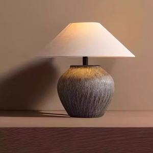 UP Lights Lámpara de mesa de cerámica vintage Estilo Wabi-Sabi Lámpara de mesa de luz cálida suave para dormitorio de hotel Sala de estar Iluminación moderna - Product Image 1