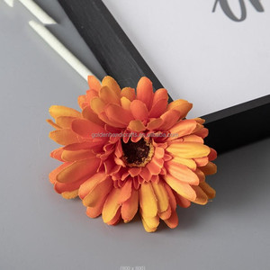 All'ingrosso <span class=keywords><strong>rosa</strong></span> <span class=keywords><strong>rosa</strong></span> <span class=keywords><strong>margherita</strong></span> fiori 55cm gambo singolo Gerbera <span class=keywords><strong>margherita</strong></span> per la casa di nozze decorazioni floreali - Product Image 6