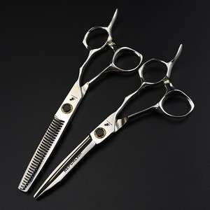 <span class=keywords><strong>Ciseaux</strong></span> de coiffure professionnels en acier inoxydable noir de 6,0 pouces F13 JP440C haut de gamme, <span class=keywords><strong>ciseaux</strong></span> plats et <span class=keywords><strong>ciseaux</strong></span> effilants à dents pour franges - Product Image 4