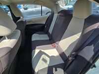 VENTES CHAUDES pour Toyota Corolla Sedan XLi d'occasion avec moteur essence 1.6L automatique