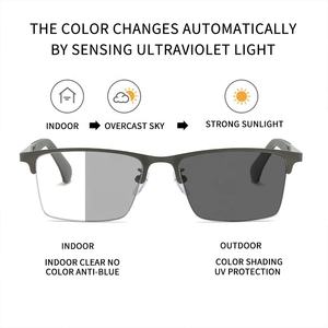 <span class=keywords><strong>Lunettes</strong></span> progressives multifocales pour hommes 2025, verres photochromiques anti-lumière bleue, demi-cerclées, charnières à ressort, alliage gris argenté, rectangulaires - Product Image 4