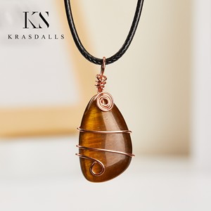 สร้อยคอประดับด้วยลวดคริสตัลแบบดั้งเดิมที่ไม่สม่ำเสมอตามธรรมชาติเครื่องประดับอัญมณีร่วงบำบัดสำหรับสุภาพสตรีควอตซ์อเมทิสต์ - Product Image 3