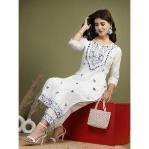 Conjunto de Kurta y Palazzo de Verano con Silueta Plisada, Bordado en Color Blanco, 100% Algodón, Diseño Exclusivo, la Mejor Ropa Casual para Mujer - Product Image 1