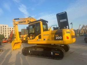Excavadora de cadenas Komatsu PC220-8 usada, modelo 2020, excavadora hidráulica de 22 toneladas con motor, cucharón de 1.0 m, en buen estado de funcionamiento. - Product Image 2