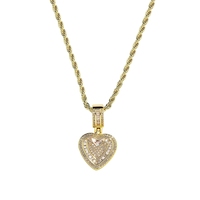 Collier pull en chaîne torsadée plaqué or avec zircon en forme de cœur, style hip-hop, pour femmes, vente en gros, modèle européen-américain de niche