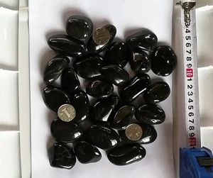 <span class=keywords><strong>Ciottoli</strong></span> Ovali Neri Naturali Altamente Lucidati <span class=keywords><strong>per</strong></span> <span class=keywords><strong>Pavimentazione</strong></span> <span class=keywords><strong>Esterna</strong></span> Non Tossici Design Moderno <span class=keywords><strong>per</strong></span> Giardino e Piscina - Product Image 5