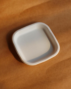 Eco Friendly White Bagasse 1D Tray Made from Sugarcane Fiber for Food Service Takeaway Catering and Sustainable <b>Packaging</b> - Product Image 4