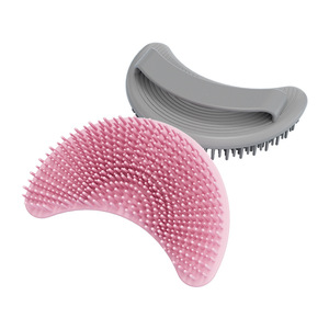 Cepillo de baño de silicona con forma de luna, portátil, antideslizante, de calidad alimentaria, para limpieza corporal - Product Image 3