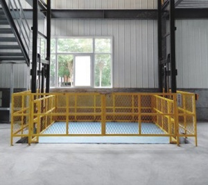 Small Used Lift for Homes Buildings Construction Farm Industries Core Motor Pump Platform Warehouse Tables - Product Image 4