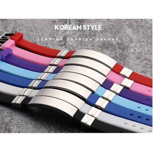 สร้อยข้อมือซิลิโคนตัวอักษรคู่รักสแตนเลสแฟชั่นเกาหลีเครื่องประดับสร้อยข้อมือคลาสสิก - Product Image 2