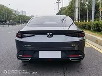 Voiture d'occasion Changan UNI-V 2024 berline à prix abordable avec moteur turbo, sièges en tissu, conduite à gauche - Exportation chinoise