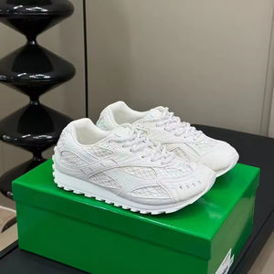 Zapatillas Deportivas Casuales de Alta Calidad BV, Estilo Retro Plateado, Zapatillas de Diseñador de Lujo, Estilo Moderno para Caminar, Cuero Patentado Estampado - Product Image 5