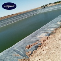 Geomembrana de HDPE Lisa para Protección de Taludes y Control de Erosión, para Taludes Empinados, Alto Coeficiente de Fricción, 1.5mm-3.0mm