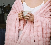 Luxuriöse Bubble-Flanell-Fleece-Decke in Queensize, Superweiche Warme Plüschdecke für Dekorative Wurfdecke im Winter