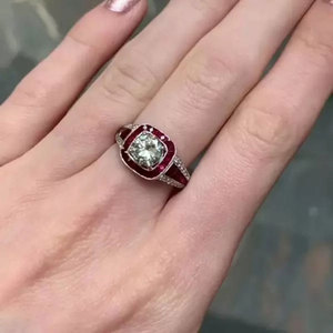 Anello con Cristalli Rossi Rubino per Donne, Elegante Accessorio di Moda per Feste e Uso Quotidiano - Product Image 2
