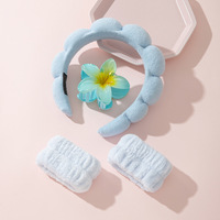Set Bando Bulu Awan untuk Wanita, Bando Flanel Spons untuk Cuci Muka, Bando Rambut Lucu Tahan Air untuk Spa dan Makeup, Dilengkapi Jepit Rambut