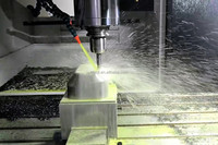Centre d'usinage CNC à portique GUOSHENG GMF3216 BT50 FANUC pour l'usinage du titane et des alliages à haute température