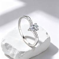Cincin Perak Sterling 925 Mewah Bentuk Tetesan Air dengan Moissanite 0.5 Karat, Dapat Ditumpuk, untuk Hadiah Pernikahan/Pertunangan