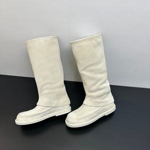 <span class=keywords><strong>Bottes</strong></span> pour femmes de haute qualité, tendance et à la mode, plates, avec protection haute de la jambe, dessus en daim, tube de botte non contraint, marque CC - Product Image 4
