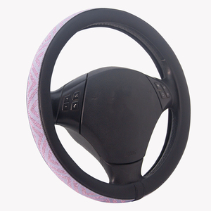 ปลอกหุ้มพวงมาลัยแบบ Space Cooling ติดตั้งง่ายสำหรับการขับขี่ประจำวัน โอนย้ายได้อย่างราบรื่น ขอบไม่เป็นรอยขีดข่วน - Product Image 1