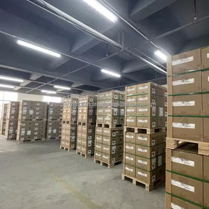 02356MWR  D5V6-SSD-NVMe-15.36T  15.36TB SSD NVMe Palm Disk Unit(7")  OceanStor Dorado 5000 V6 - Product Image 6