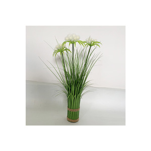 Césped Artificial Minimalista en Tubo, Decoración de Salón con Plantas Artificiales y Diseño Floral - Product Image 5