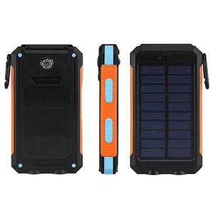 Banques solaires 7000mah(20000mah) Chargeur de batterie solaire à charge rapide Étanche Double ports USB Activités de plein air Urgence - Product Image 3