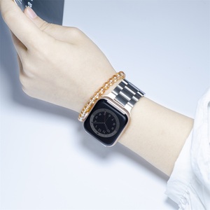 <span class=keywords><strong>Cinturino</strong></span> classico a tre perline in acciaio inossidabile con <span class=keywords><strong>cinturino</strong></span> in metallo solido fibbia pieghevole per orologio Appl durevole <span class=keywords><strong>38mm</strong></span> 42mm - Product Image 6