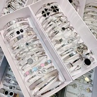 Vente en Gros de Bijoux en Acier Inoxydable, Bracelet Femme en Acier Titane de Mode avec Zircon, Bracelet Mixte en Acier Lourd de Luxe