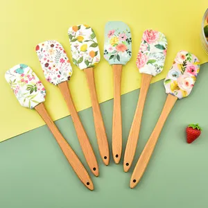 Wholesale Stock Large Flowers Design Heat Resistant Silicone Spatula 43g Food Grade Baking Cream Scraper