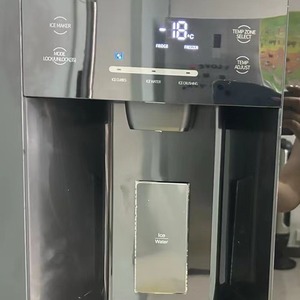Side by Side Double Door Built-In Stainless Steel Fridge Auto-Defrost Direct Cooling Energy Class 250L+ Capacity Door Handles - Product Image 3