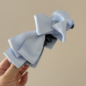 Pinza de Pelo con Lazo Grande Elegante de Lujo Ligero, Diseño de Nicho, Pinzas de Pelo Modernas para Mujer, Venta al por Mayor de Accesorios para el Cabello - Product Image 4