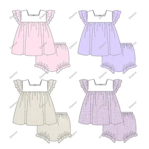 Короткий комплект одежды с вышивкой для маленьких девочек