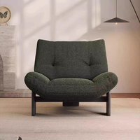 Fauteuil simple rétro minimaliste italien, fauteuil design pour salon, fauteuil de qualité supérieure adapté à la chambre à coucher, à l'hôtel