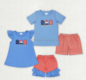 Conjuntos de Ropa para Niños al por Mayor, Conjuntos de Pantalones Cortos con Mangas Voladoras en Azul Marino con Diseño de Patrón Bordado para Niñas - Product Image 6