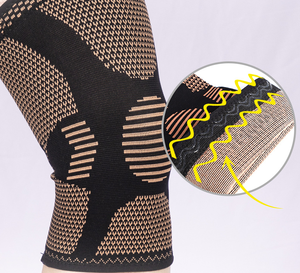 Genouillère de sport en cuivre avec stabilisateurs latéraux, coussinets de gel rotuliens et manchon de compression - Product Image 4