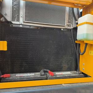 รถขุดไฮดรอลิกแบบตีนตะขาบ Hyundai R225LC-7 มือสอง - Product Image 6