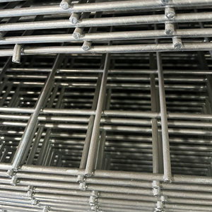 Geflügelfarm Hühnerstall-Zaun Anpassbares Verzinktes Geschweißtes Gitternetz Tierzaun Schutzpaneele Schneidbare Zaunpaneele Marke <span class=keywords><strong>Runke</strong></span> - Product Image 3